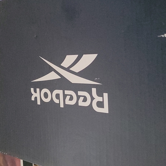 New Reebok Classic Trainers size 7.5 and 9 - Picture 11 of 11